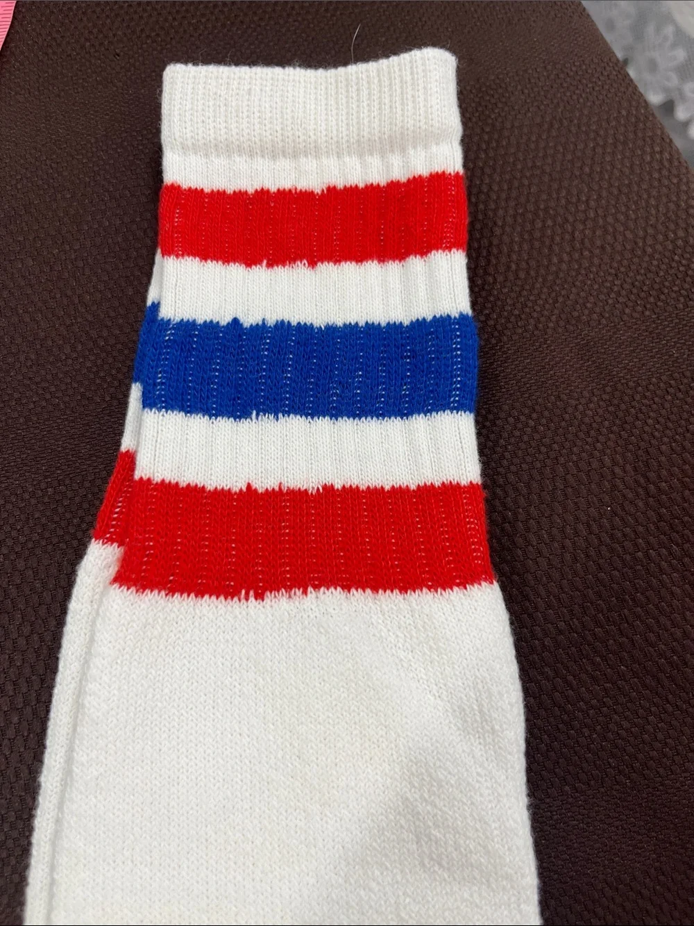N/A red blue